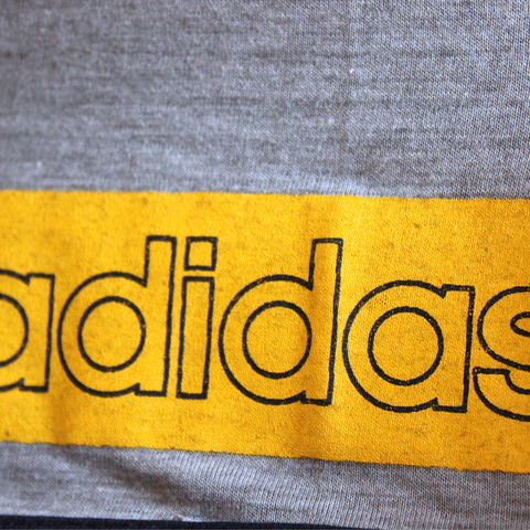 Adidas Vintage 80s T-Shirt | Size S