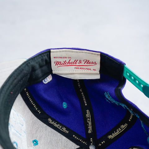 Mitchell & Ness Hornets Vintage Cap