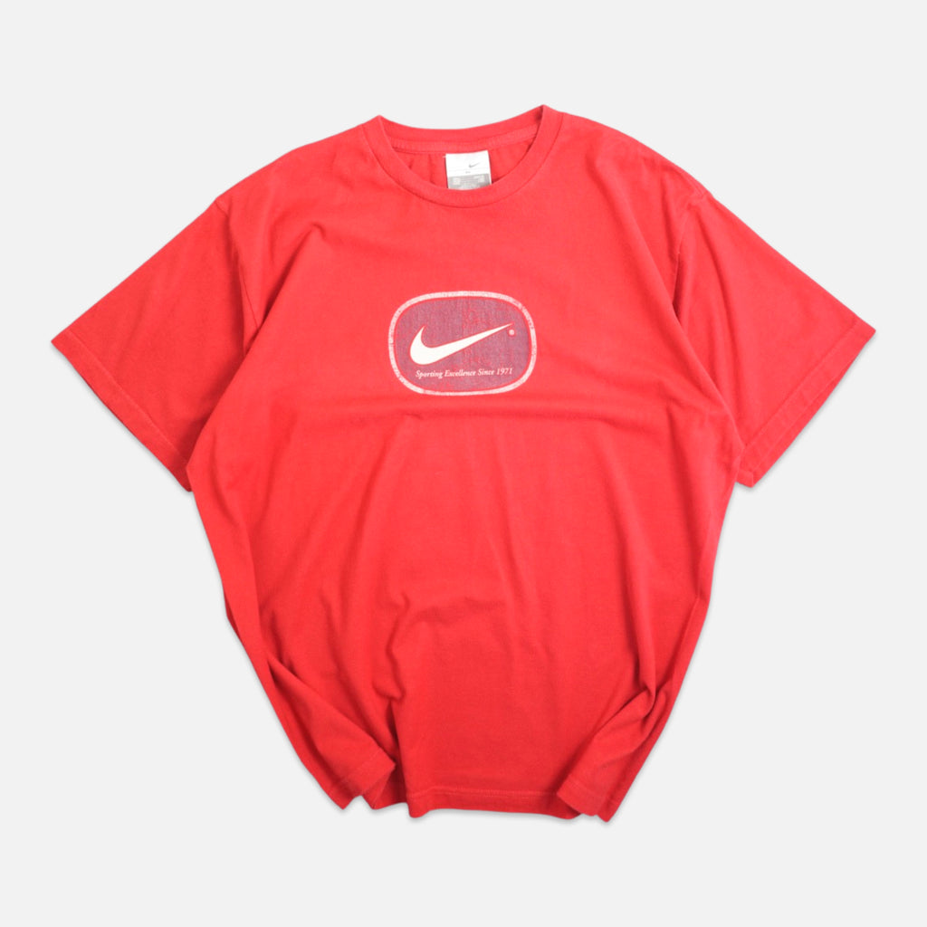 Nike 90s Vintage Middle Swoosh Shirt